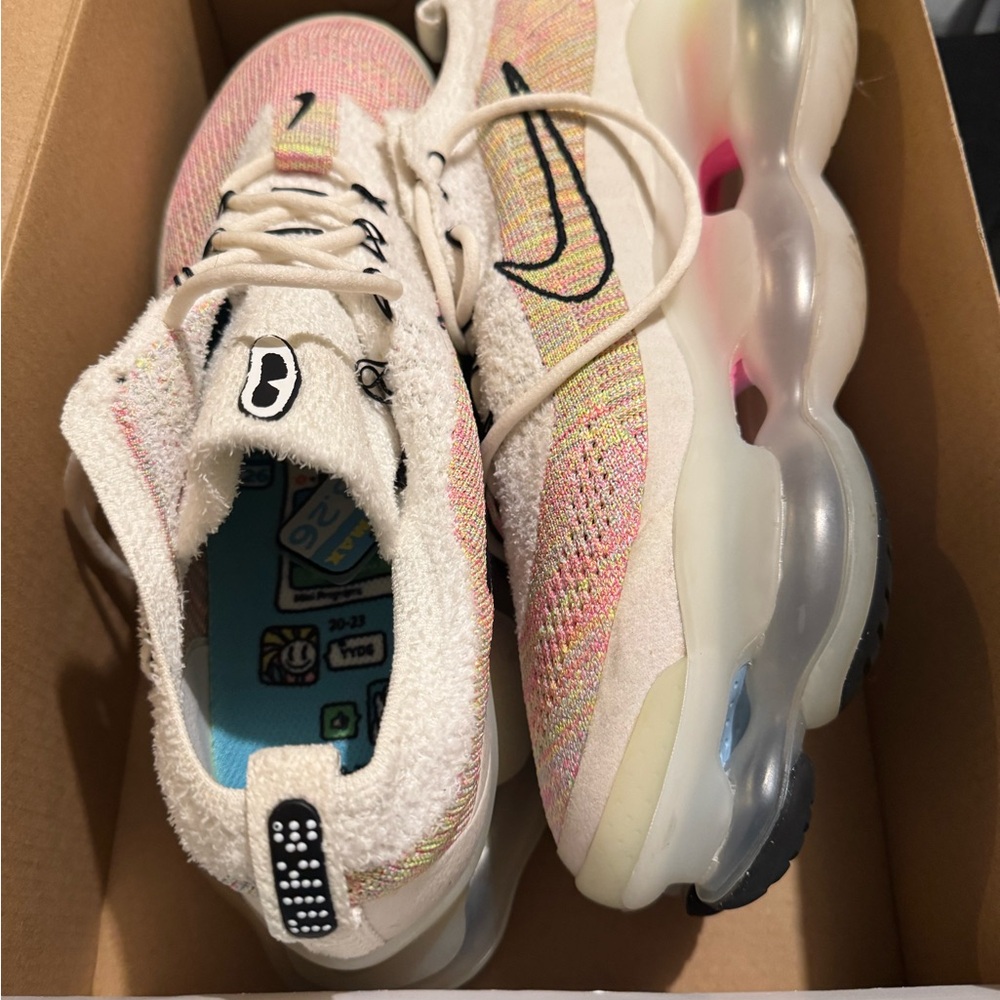 Nike Air Max Scorpion FK Multicolor Sneakers